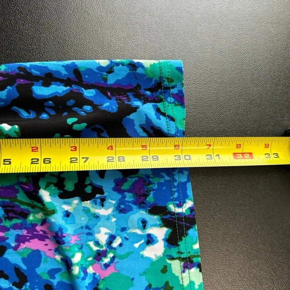 LA Cera Women's 1X Slinky Blouse Arsty Popover Colorful Pleats Stretch V Neck‎ - Picture 9 of 14